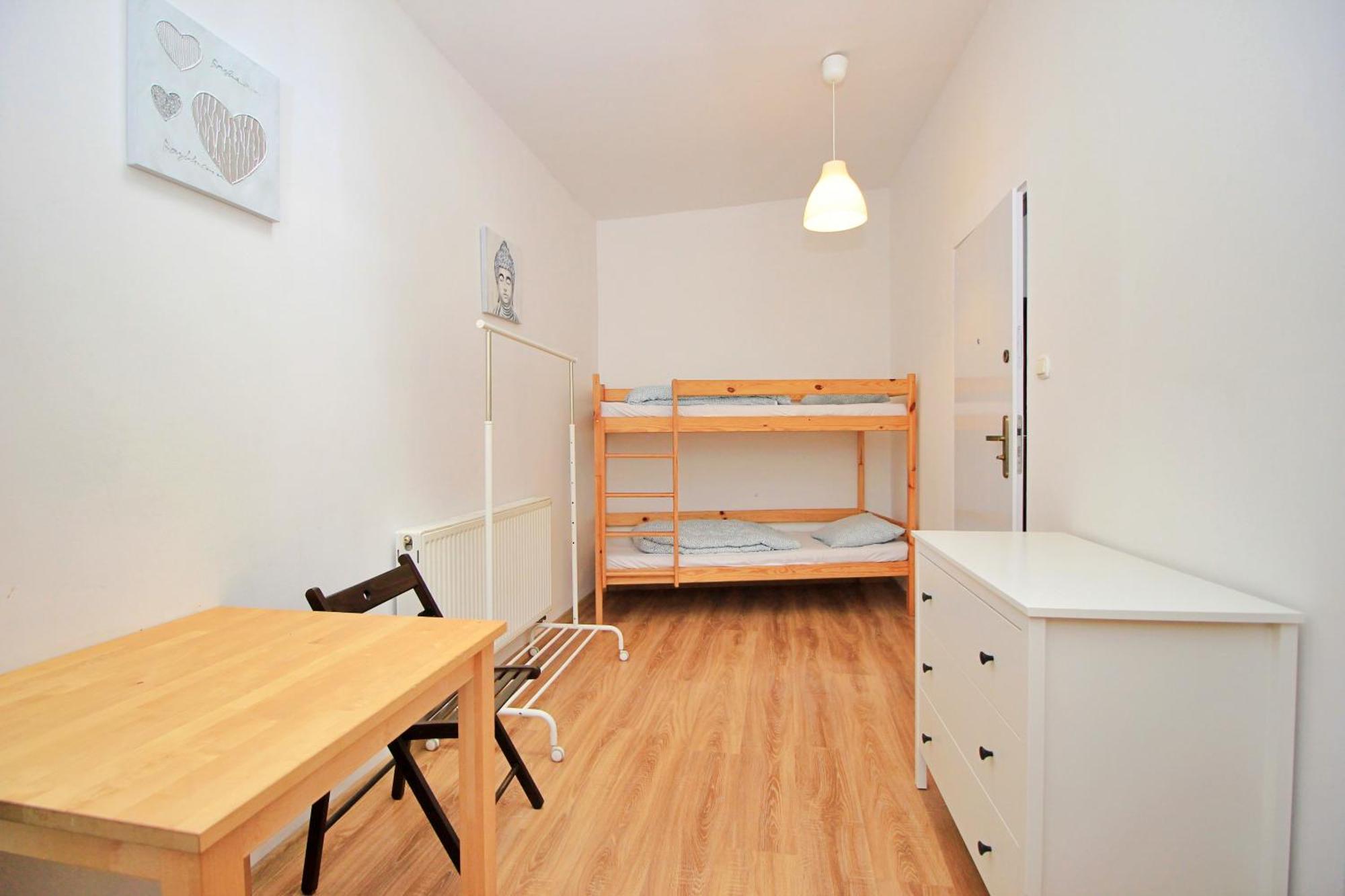 Hostel Cinnamon Краков Экстерьер фото
