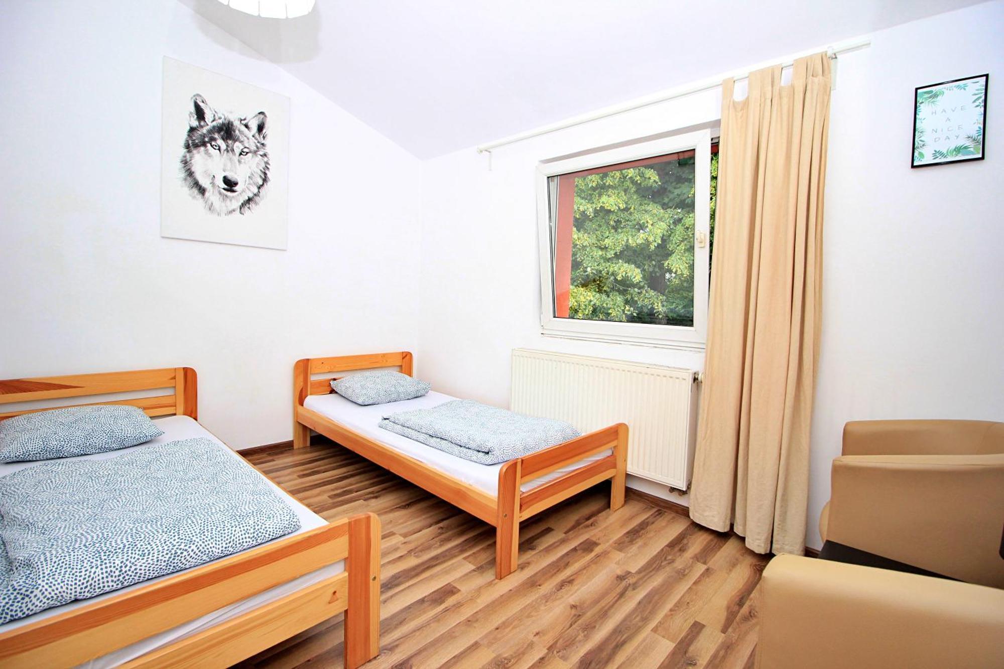 Hostel Cinnamon Краков Экстерьер фото